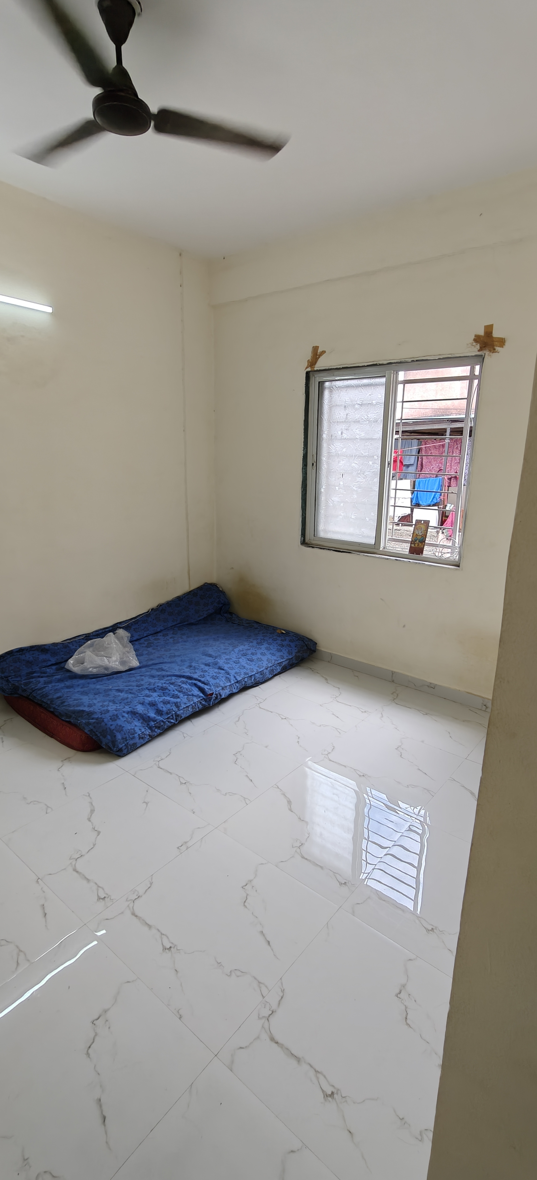 1 RkIndependent House For Rent in Puranik Buliding 