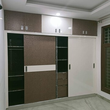 Room in 2 BHK Builder Floor at Chattarpur – for Rent