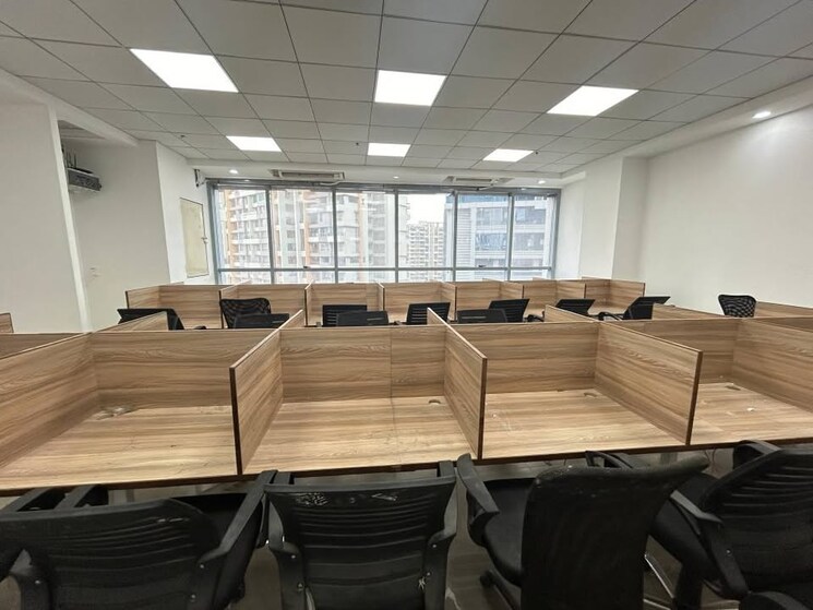 Team Area, vijay nagar Commercial Office Space 1990 Sq.Ft. In Vijay Nagar Indore 9161508