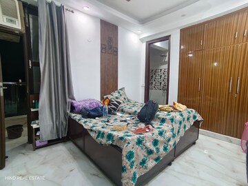 Bedroom in 2 BHK Builder Floor at Chattarpur – for Rent