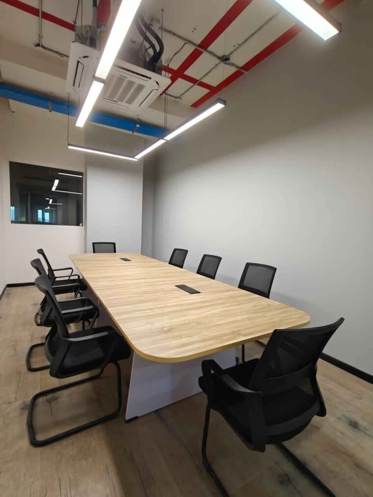 Team Area, vijay nagar Commercial Office Space 1990 Sq.Ft. In Vijay Nagar Indore 9161508