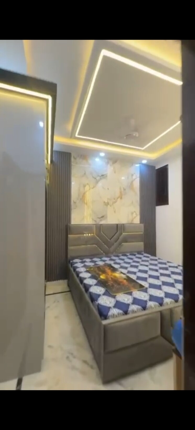 Bedroom, dwarka mor 3 Bedroom 90 Sq.Yd. Builder Floor In Dwarka Mor Delhi 9161525