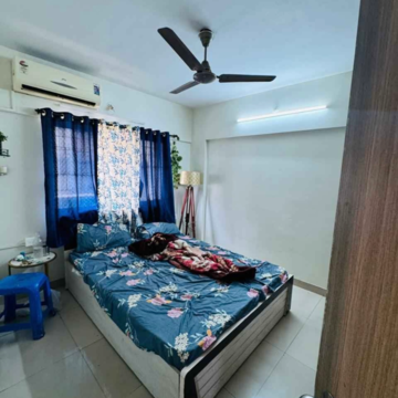 Bedroom in 2.5 BHK Apartment at B.U.Bhandari Everglade, Santipur – for Rent