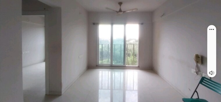 Room, hiranandani-meadows 3 Bedroom 1345 Sq.Ft. Apartment In Manpada Thane 9161548