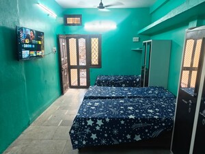  Pg For Rent in Indore Airport