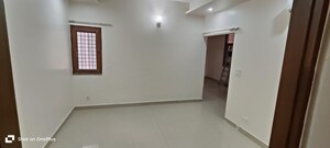 Room in 3 BHK Independent House at Sector 40 – for Rent
