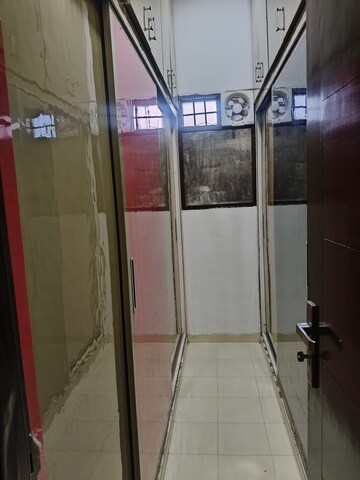Building Lobby in 3 BHK Independent House at Sector 40 – for Rent