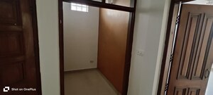Room in 3 BHK Independent House at Sector 40 – for Rent