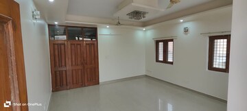 Room in 3 BHK Independent House at Sector 40 – for Rent