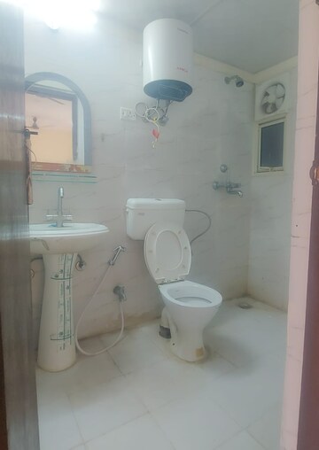 Bathroom in 2 BHK Apartment at Amrapali Dream Valley, Tech Zone 4 Greater Noida – for Sale