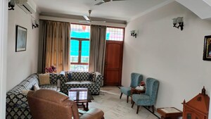 Living Room in 5 BHK Villa at Sector 30 – for Sale