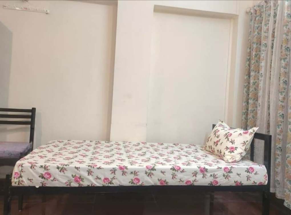 Pg For Rent in Ghar Apna 