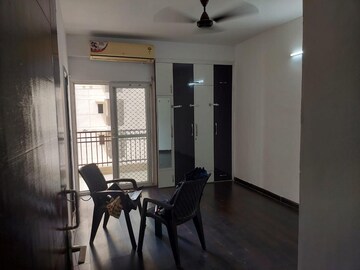 Gym in 3 BHK Apartment at Nirala Estate II, Tech Zone 4 Greater Noida – for Rent