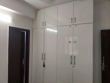 3 BHK Apartment For Rent in Nirala Estate II, Tech Zone 4 Greater Noida
