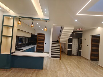 Team Area in 5 BHK Villa at Reliaable Lake Vista, Hsr Layout – for Sale