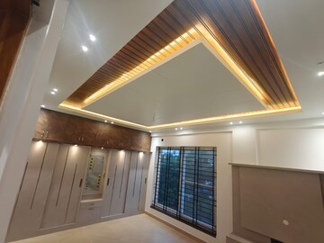Balcony in 5 BHK Villa at Reliaable Lake Vista, Hsr Layout – for Sale