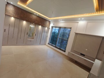 Furnished Amenities in 5 BHK Villa at Reliaable Lake Vista, Hsr Layout – for Sale