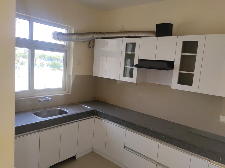 Kitchen, emaar-mgf-emerald-hills 3 Bedroom 267 Sq.Yd. Apartment In Sector 65 Gurgaon 9161701