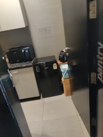 Team Area in  Showroom at Green Park – for Rent