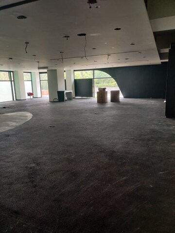 Team Area in  Showroom at Green Park – for Rent