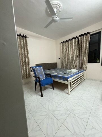 Bedroom in 4 BHK Builder Floor at Silver Spurs, Nibm Road – for Sale