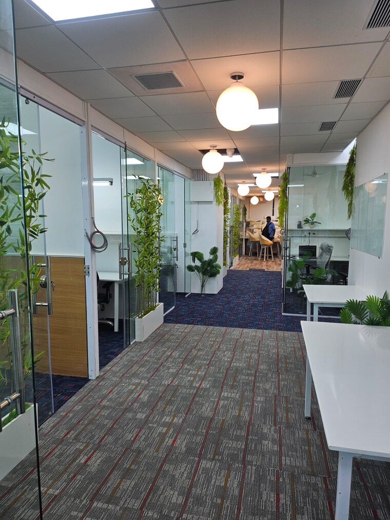 Team Area, pinnacle-corporate-park Commercial Office Space 200 Sq.Ft. In Santacruz East Mumbai 8618204