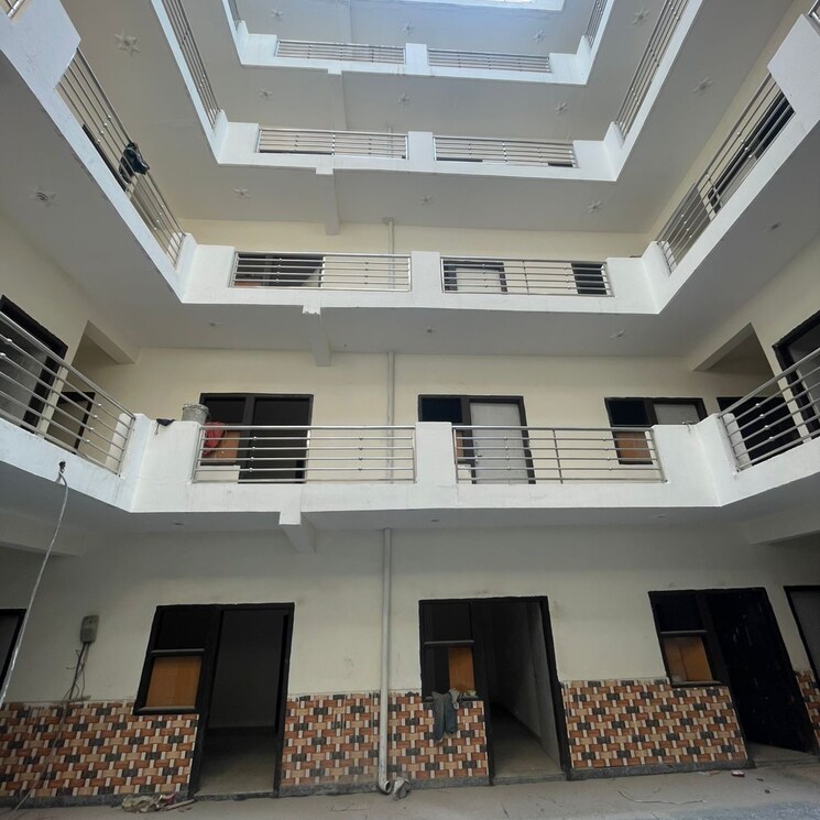 Exterior View, rwa-apartments-sector-70 1 RK 500 Sq.Ft. Independent House In Sector 70 Noida 9162033