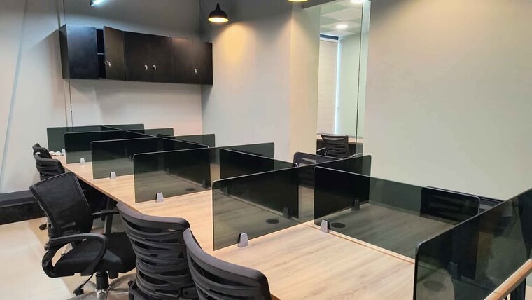 Team Area, old palasia Commercial Office Space 1650 Sq.Ft. In Old Palasia Indore 9162001