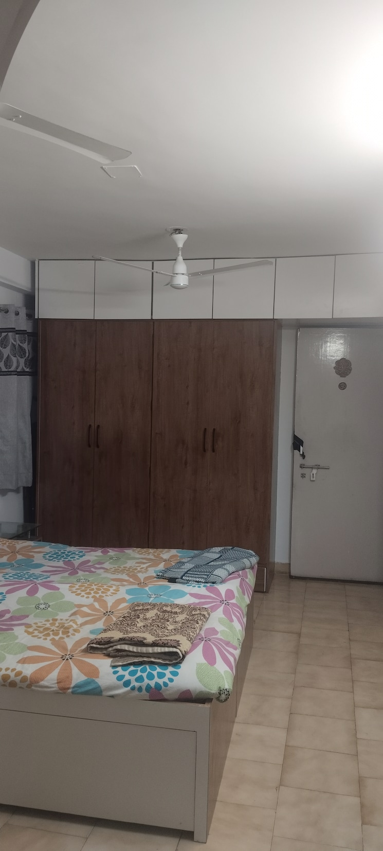 Bedroom, vastrapur 3 Bedroom 1300 Sq.Ft. Apartment In Vastrapur Ahmedabad 9162045
