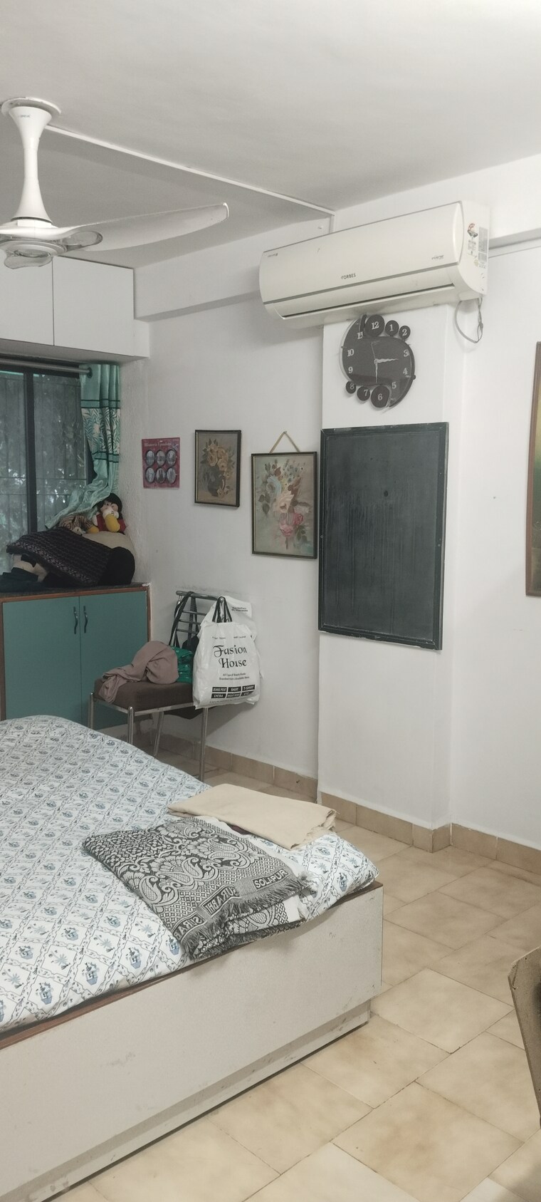 Bedroom, vastrapur 3 Bedroom 1300 Sq.Ft. Apartment In Vastrapur Ahmedabad 9162045