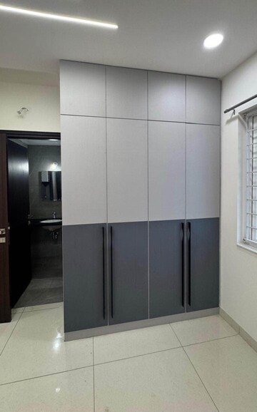 Room in 2 BHK Apartment at Prestige High Fields, Gachibowli – for Rent