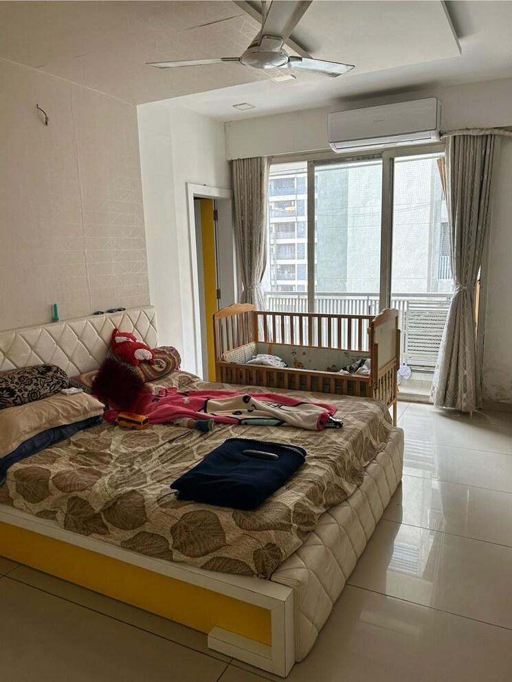 Bedroom, jp-iscon-platinum 3 Bedroom 2285 Sq.Ft. Apartment In Bopal Ahmedabad 9162039