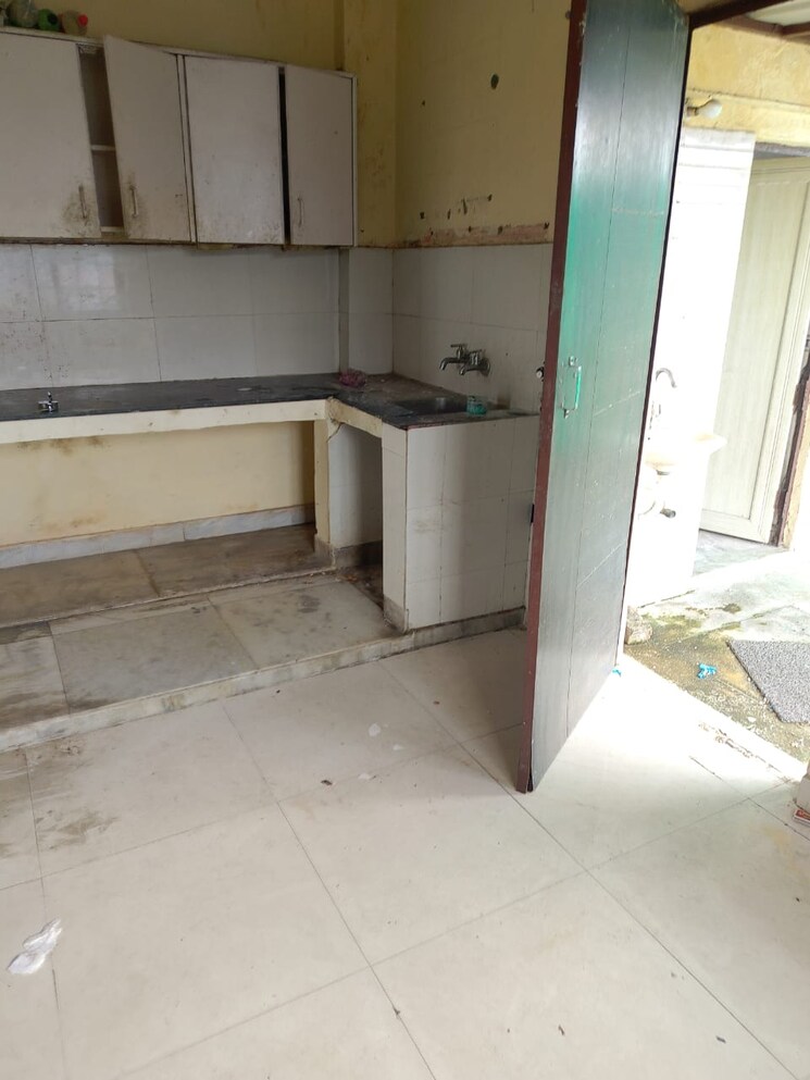 Kitchen, lajpat nagar i 1 Bedroom 456 Sq.Ft. Builder Floor In Lajpat Nagar I Delhi 9162065