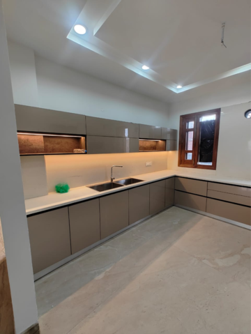 Kitchen in 3 BHK Builder Floor at Sector 21 – for Rent