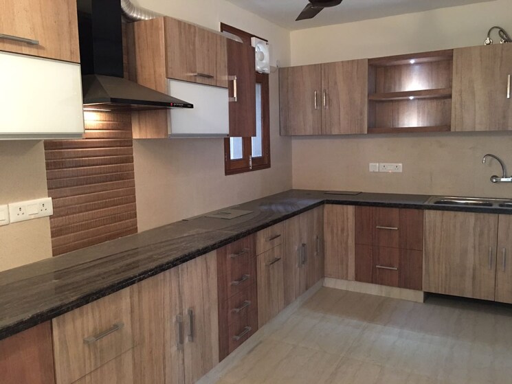 Kitchen, east of kailash 3 Bedroom 1500 Sq.Ft. Builder Floor In East Of Kailash Delhi 9162144