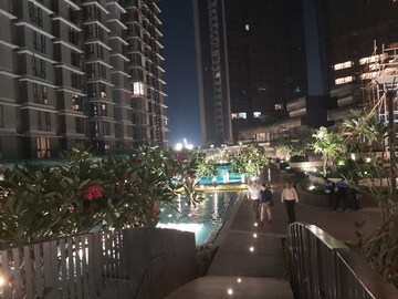 Parking in 3 BHK Apartment at Kalpataru Sparkle, Bandra East – for Rent