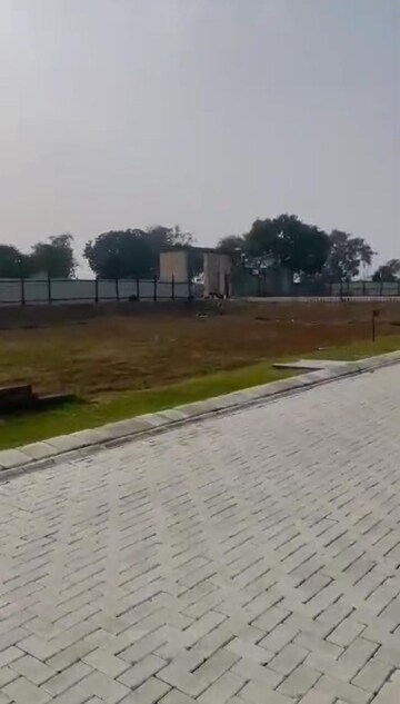  Plot For Sale in Faridabad Central
