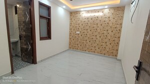Room in 2.5 BHK Builder Floor at Govindpuri – for Sale