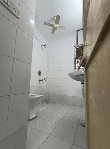 Attached Bathroom in 3 BHK Apartment at Sarita Vihar – for Rent