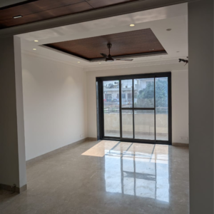 Room in 3 BHK Builder Floor at Sector 7 – for Sale