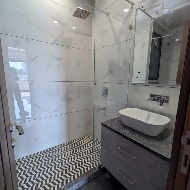 Bathroom, sector 7 3 Bedroom 2250 Sq.Ft. Builder Floor In Sector 7 Panchkula 9162203