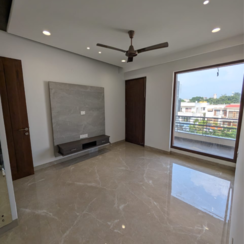 3 BHK + Servant Room Builder Floor For Sale in Sector 7