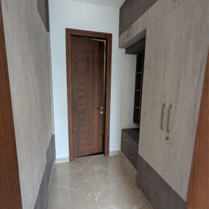 Furnished Amenities in 3 BHK Builder Floor at Sector 7 – for Sale