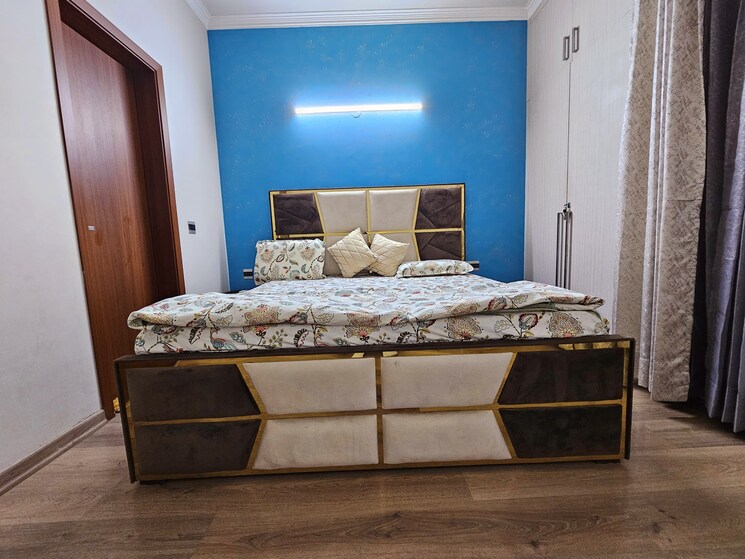 Bedroom, central-park-3-flower-valley 3 Bedroom 1295 Sq.Ft. Apartment In Sohna Sector 33 Gurgaon 9162183
