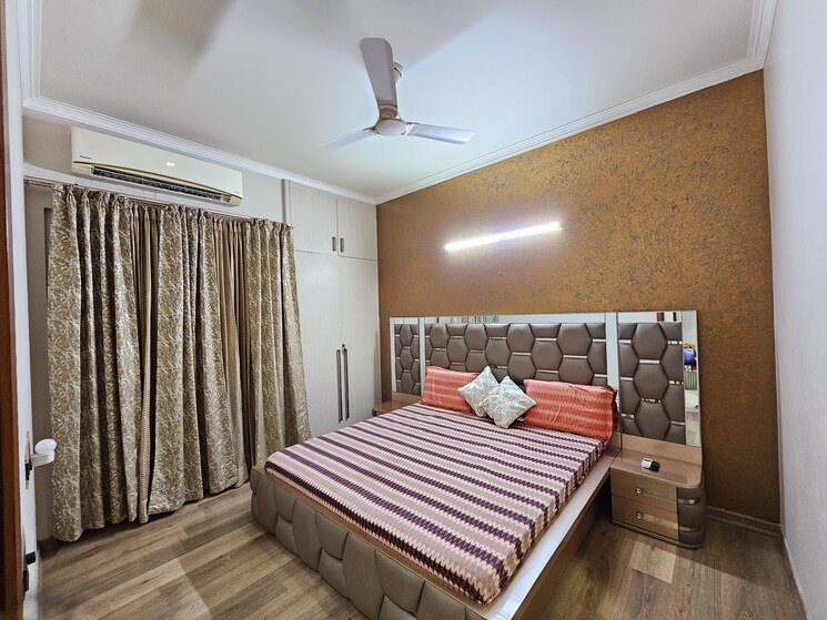 Bedroom, central-park-3-flower-valley 3 Bedroom 1295 Sq.Ft. Apartment In Sohna Sector 33 Gurgaon 9162183