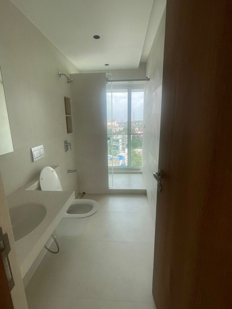 Bathroom, satyam-springs 4 Bedroom 2080 Sq.Ft. Apartment In Deonar Mumbai 9162186