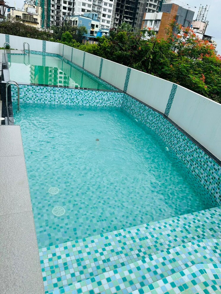 Swimming Pool, thapar-suburbia 2 Bedroom 726 Sq.Ft. Apartment In Chembur Mumbai 9162207