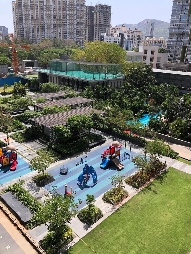 Garden, courtyard-by-narang-realty-and-the-wadhwa-group 2 Bedroom 950 Sq.Ft. Apartment In Pokhran Road No Two Thane 9162219