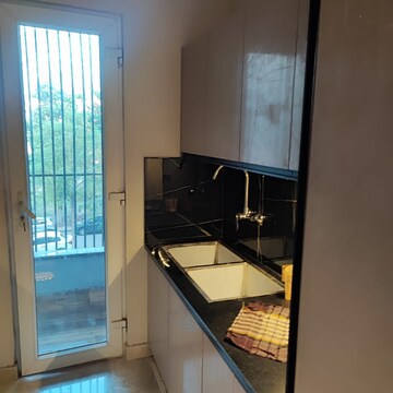Team Area in 3 BHK Builder Floor at Raheja Mall, Tikri – for Rent