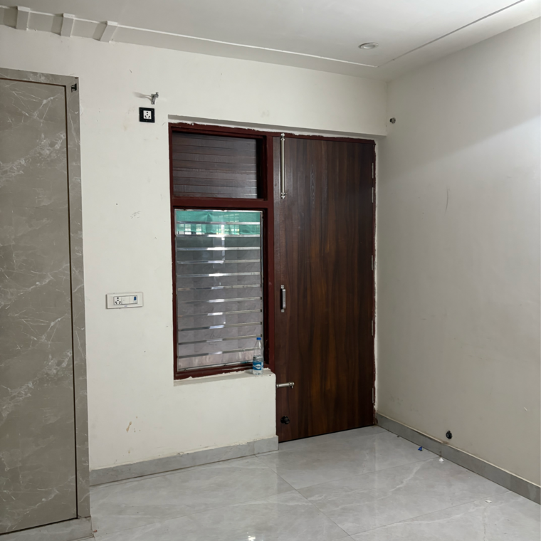 Room, sector 02 2 Bedroom 350 Sq.Yd. Builder Floor In Sector 02 Bahadurgarh 9162285